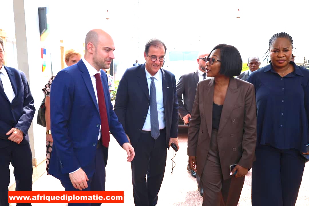 Jean Noël Barrot et Sylvie Notefé née Baipo-témon