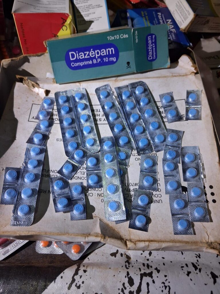 WhatsApp-Image-2026-06-18-at-19.37.21-2-768x1024 Les États-Unis protègent-ils un réseau de drogue à Bangui ?
