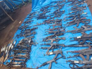 Désarmement des combattants du MPC à Kouki en Centrafrique